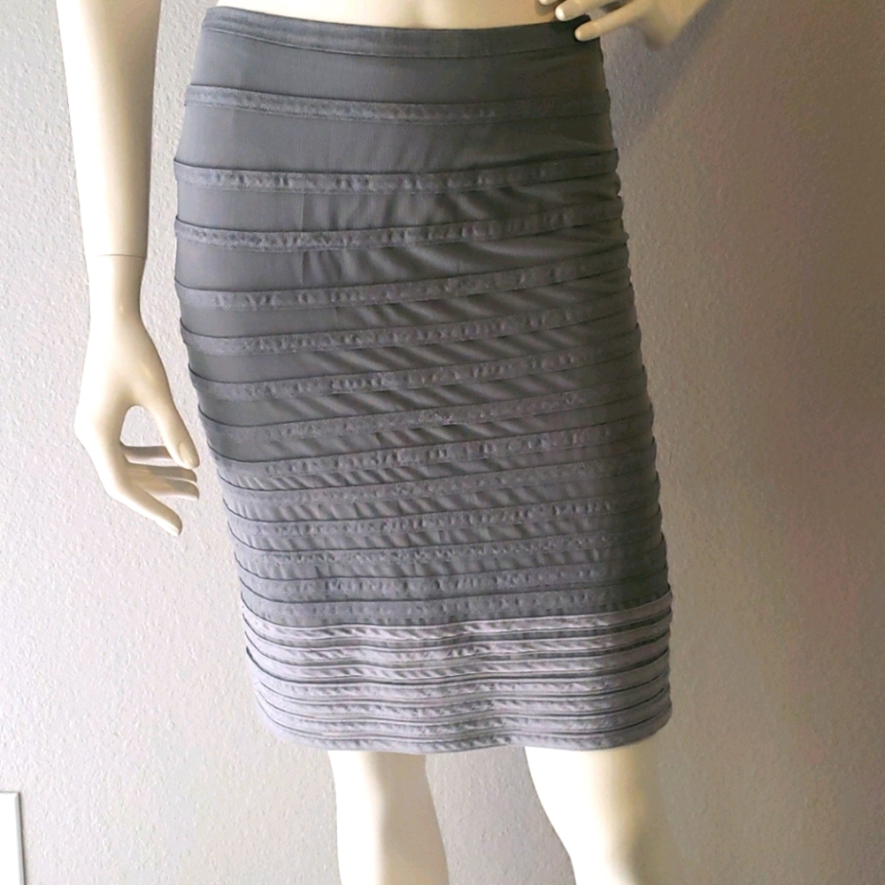 HALSTON HERITAGE skirt